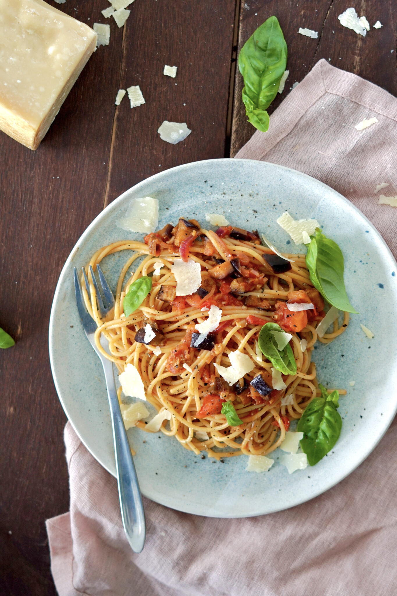 Pasta Med Aubergine Og Tomat - En Hurtig Og Lækker Hverdagspasta